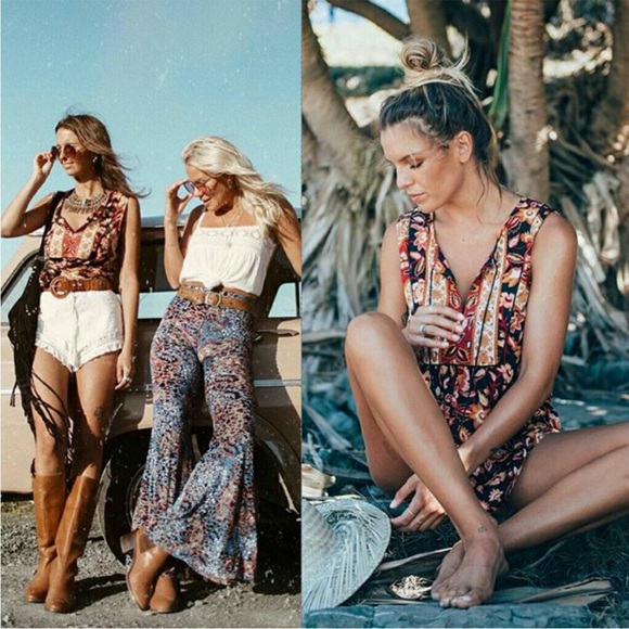 Spell Designs Lolita Sleeveless Blouse, Rust | Medium - Picture 2 of 9